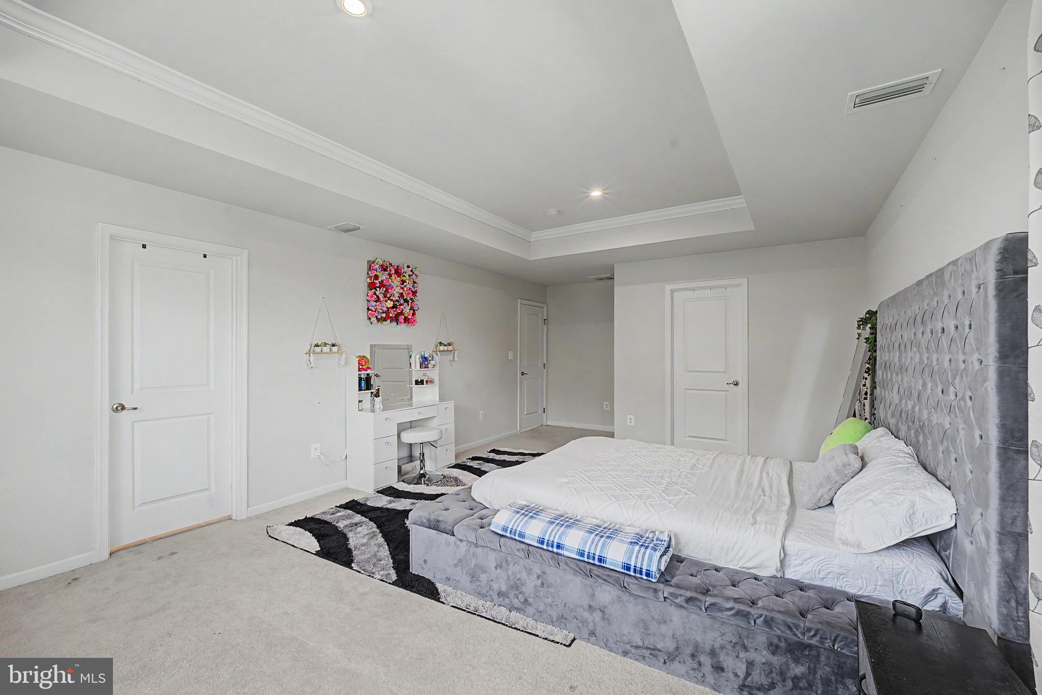 3011 BIANCA WAY