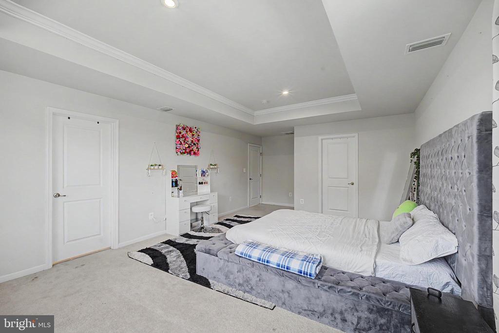 3011 BIANCA WAY