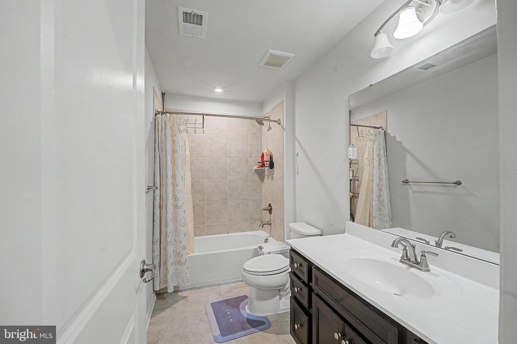 3011 BIANCA WAY