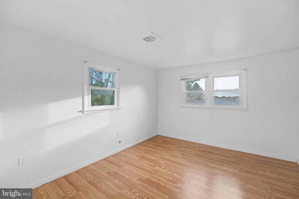 231 EDDINGTON AVENUE