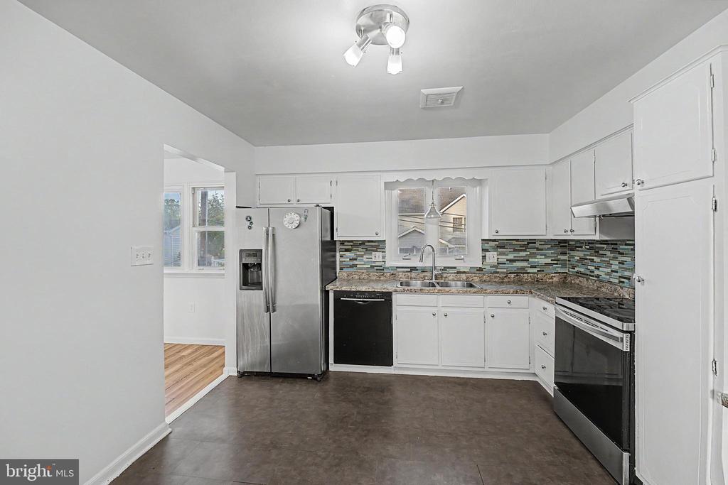 231 EDDINGTON AVENUE
