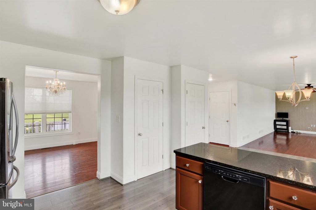 6254 CHATHAM GLENN WAY