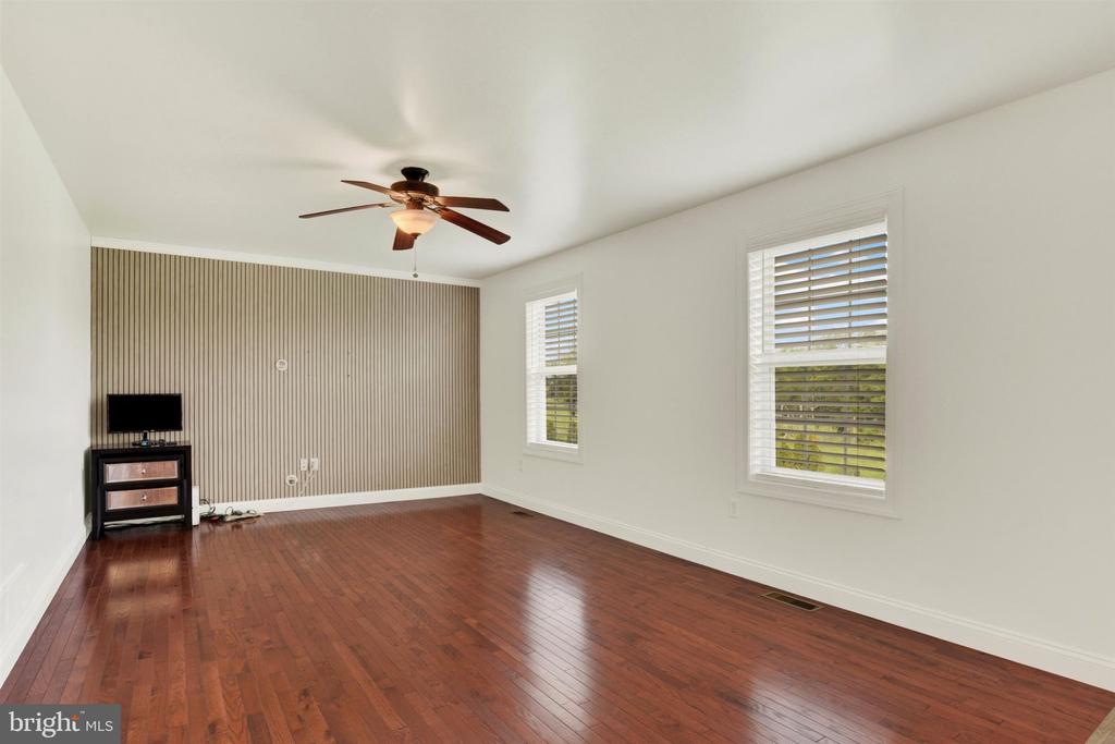 6254 CHATHAM GLENN WAY