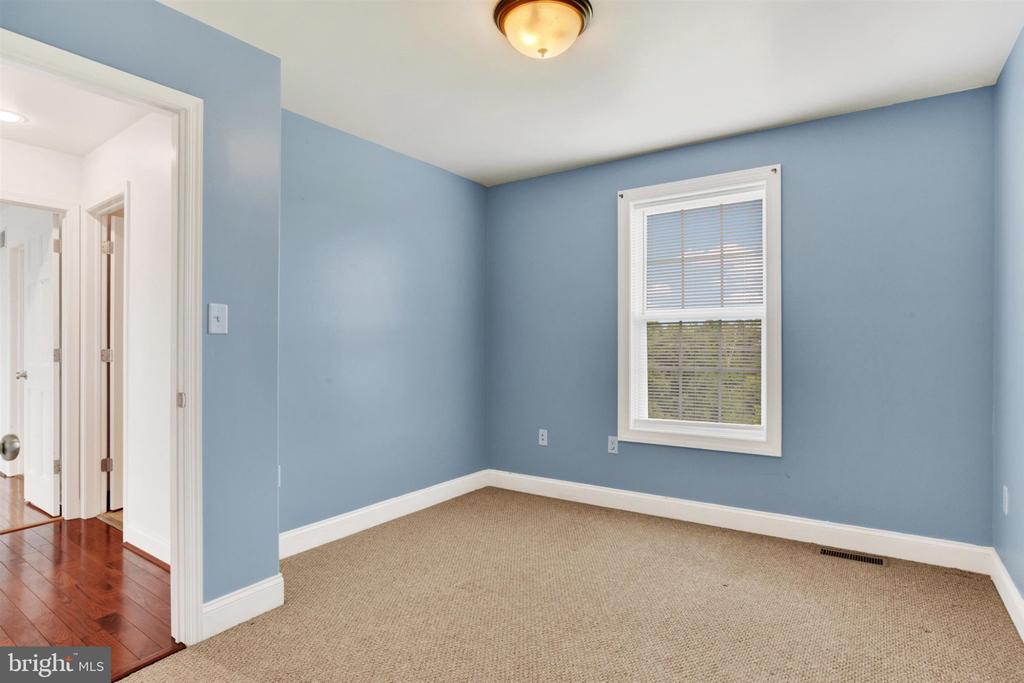 6254 CHATHAM GLENN WAY
