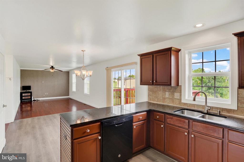 6254 CHATHAM GLENN WAY
