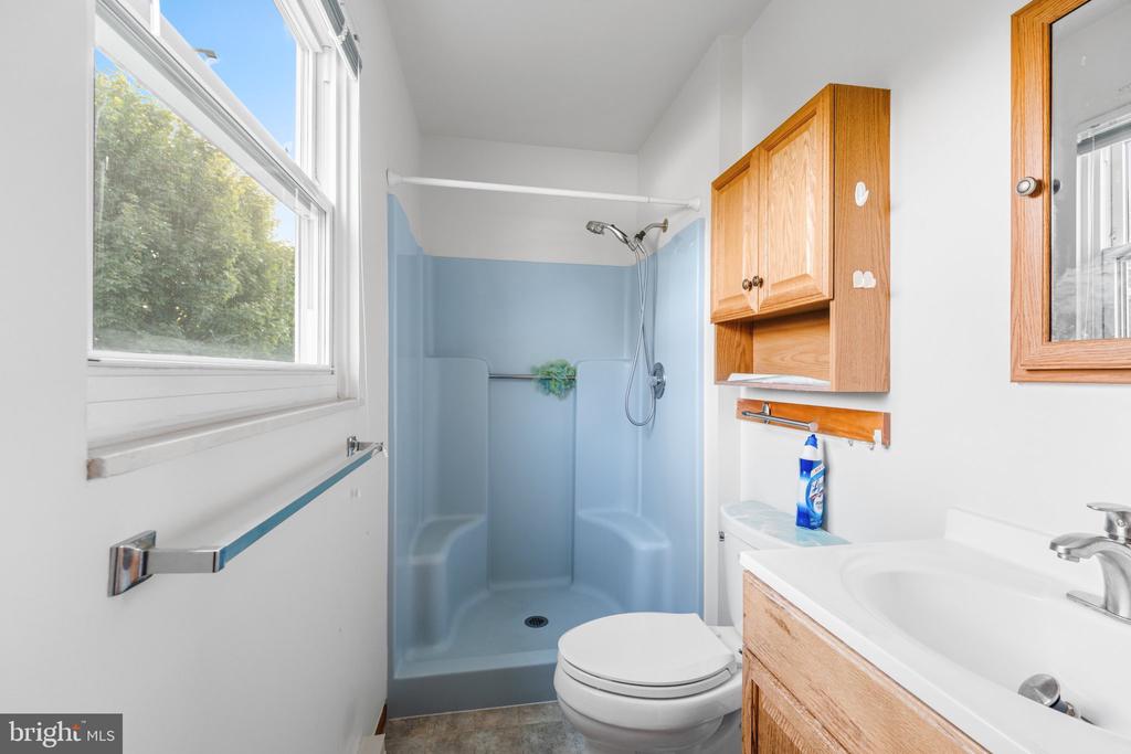 102 FAIRVIEW
