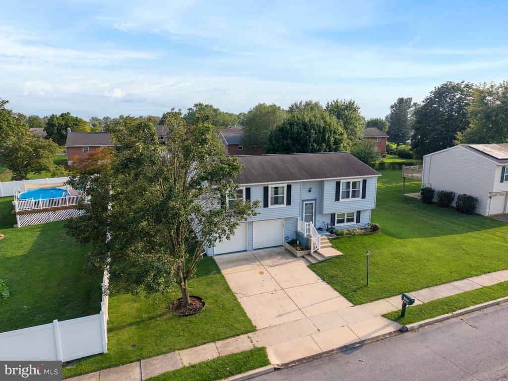 102 FAIRVIEW