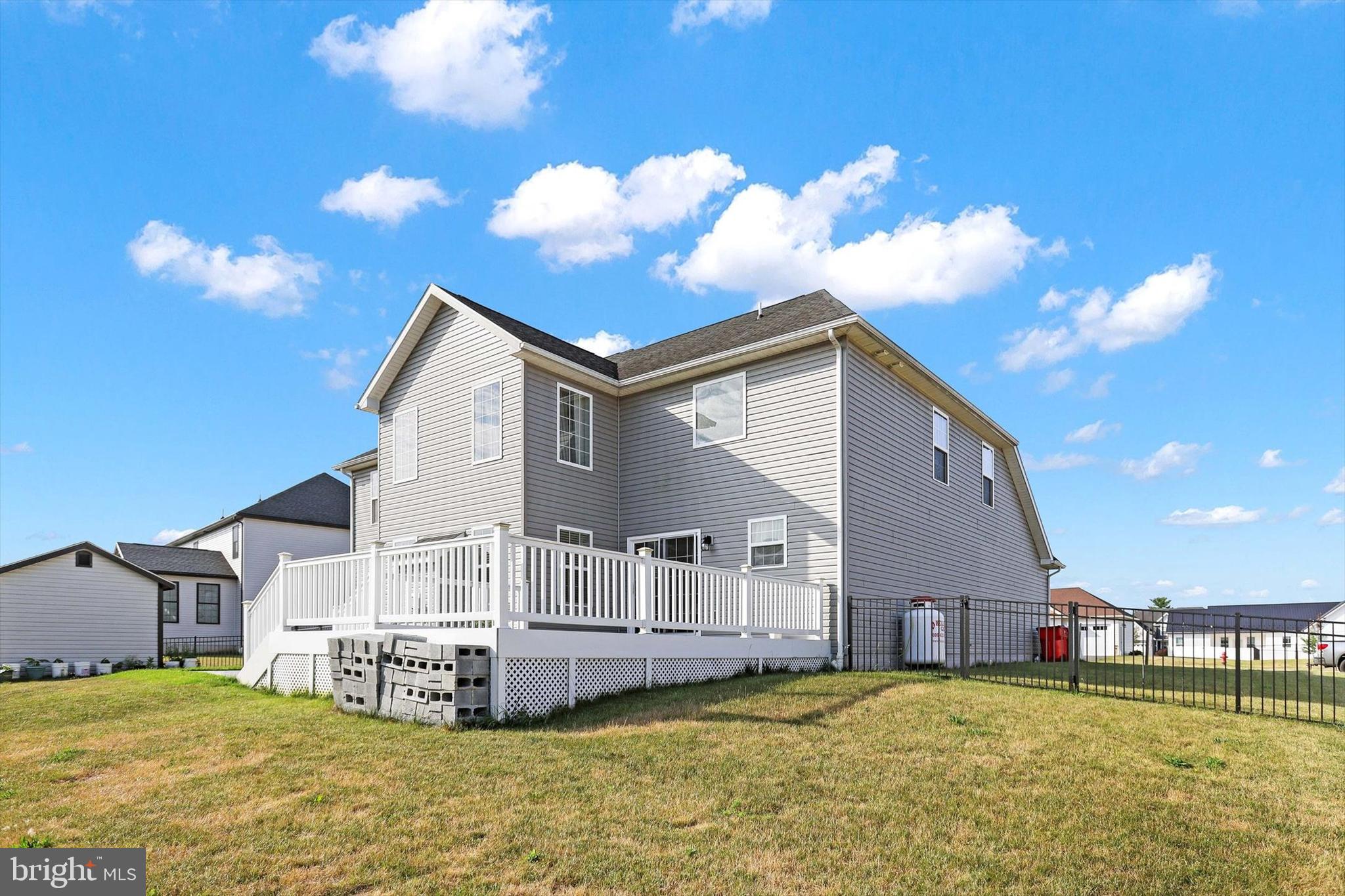 232 Charleston Drive
