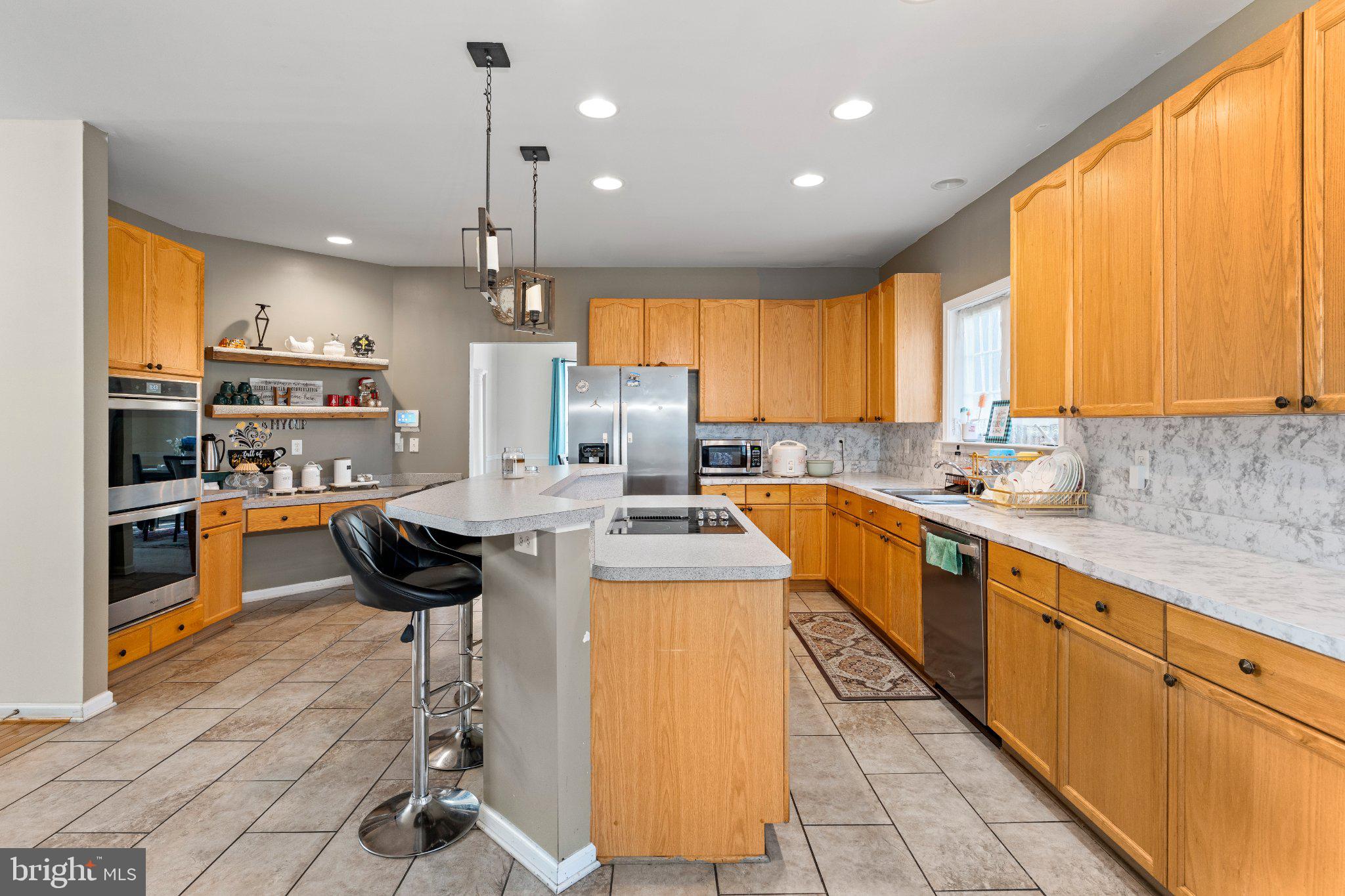 2960 2960 CONSTELLATION DR