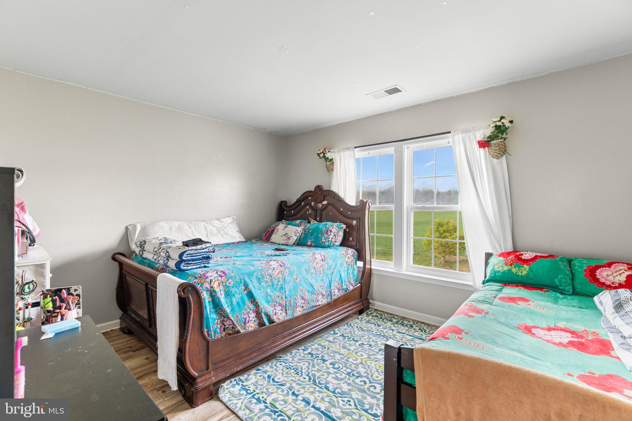 2960 2960 CONSTELLATION DR