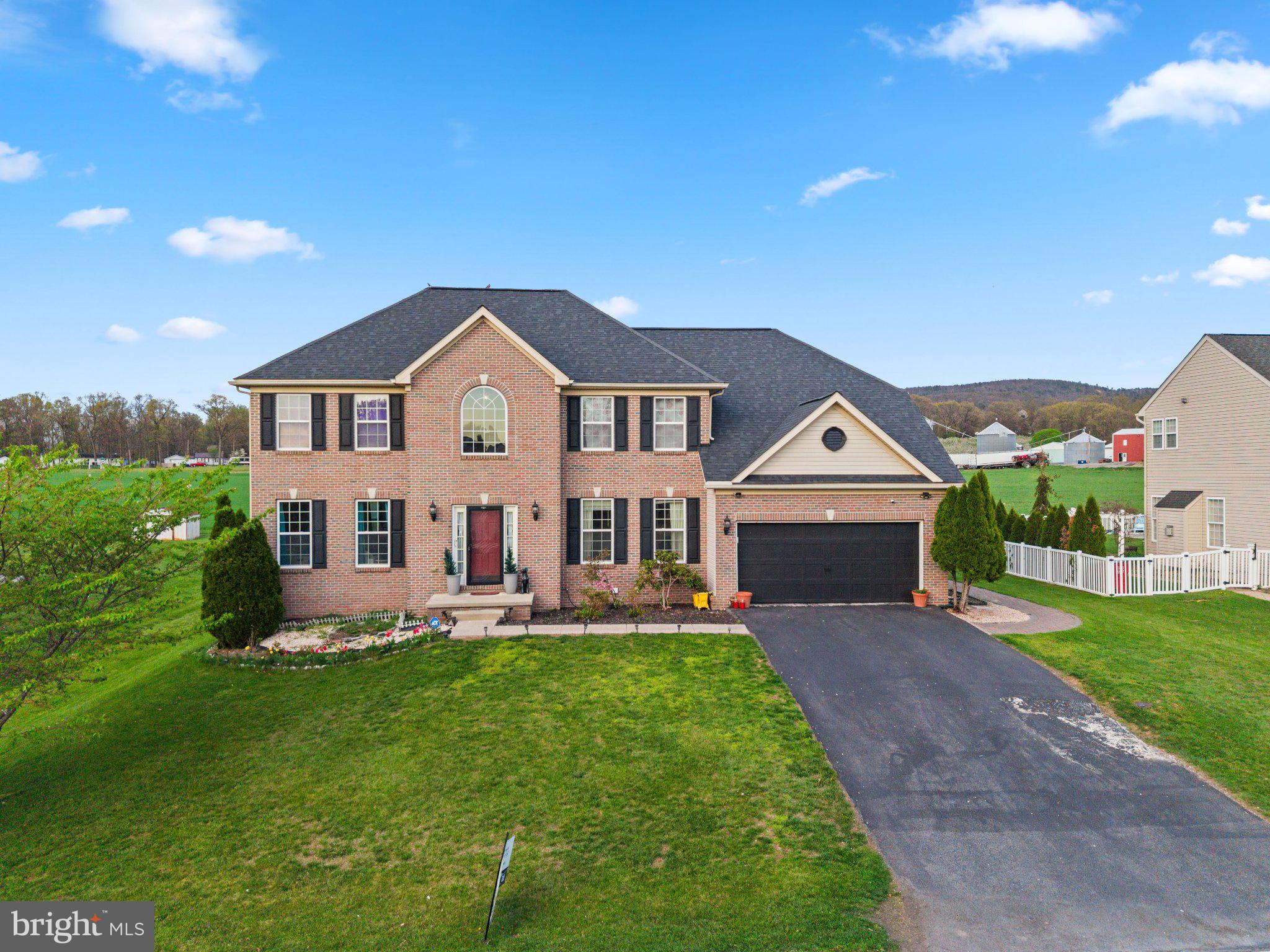 2960 2960 CONSTELLATION DR