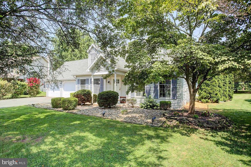 768 FRANKLIN SQUARE DRIVE