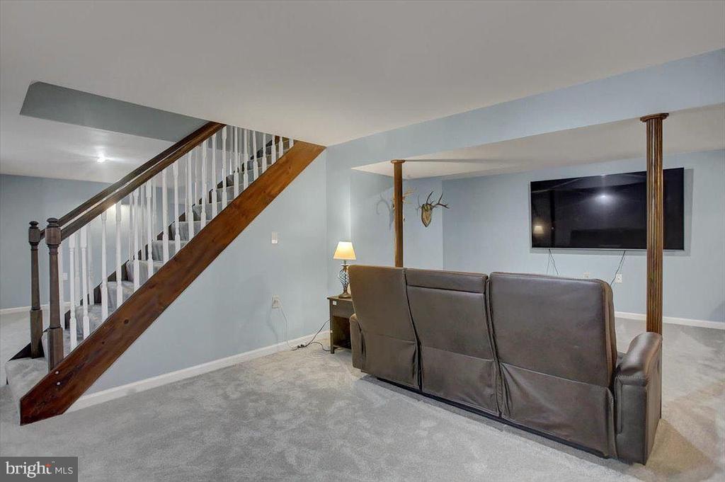 768 FRANKLIN SQUARE DRIVE