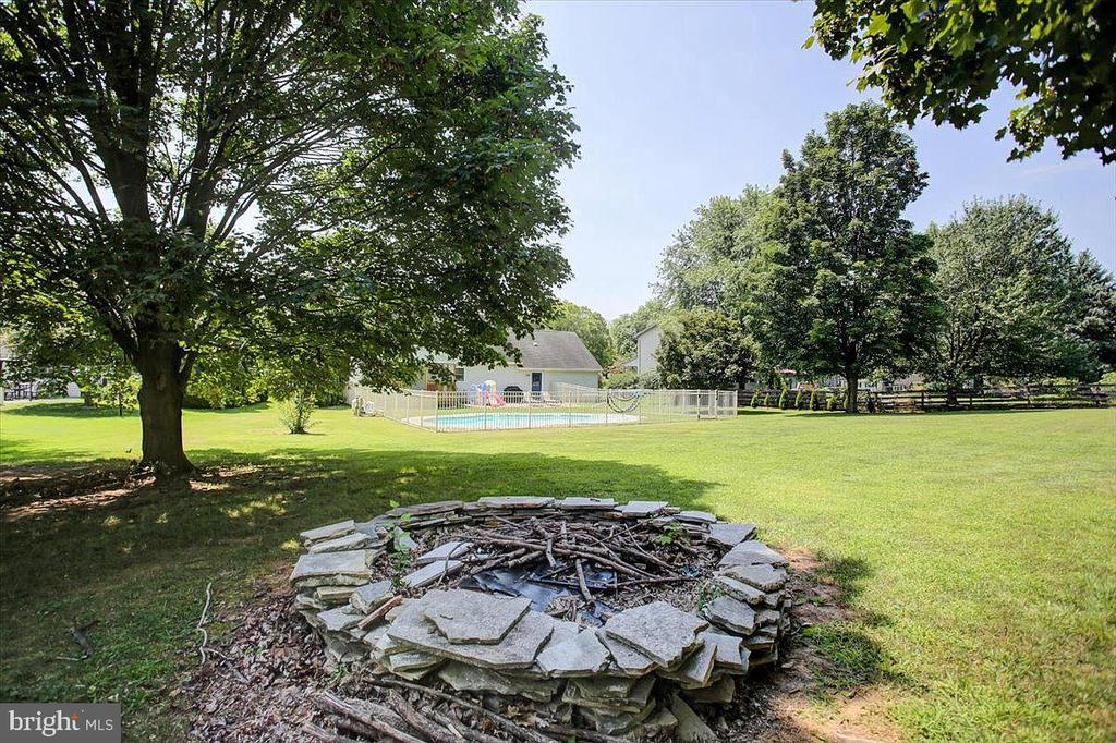 768 FRANKLIN SQUARE DRIVE