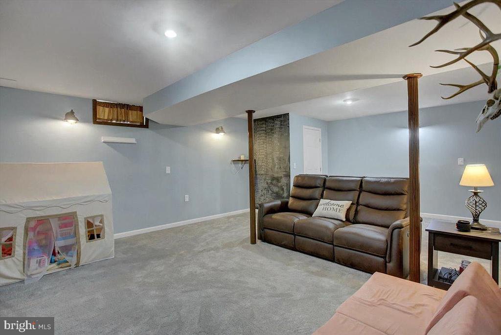 768 FRANKLIN SQUARE DRIVE