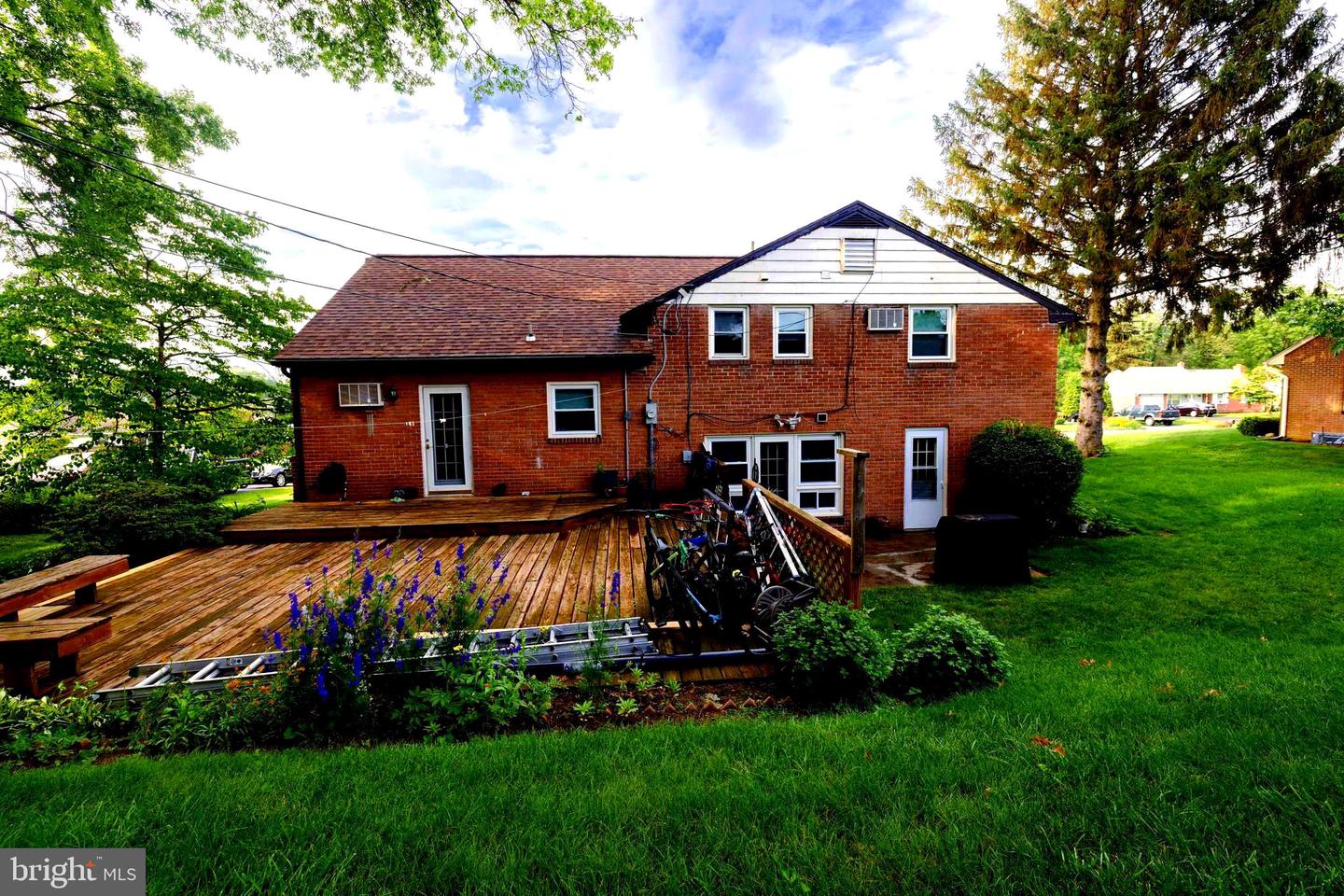 1510 Springside Dr