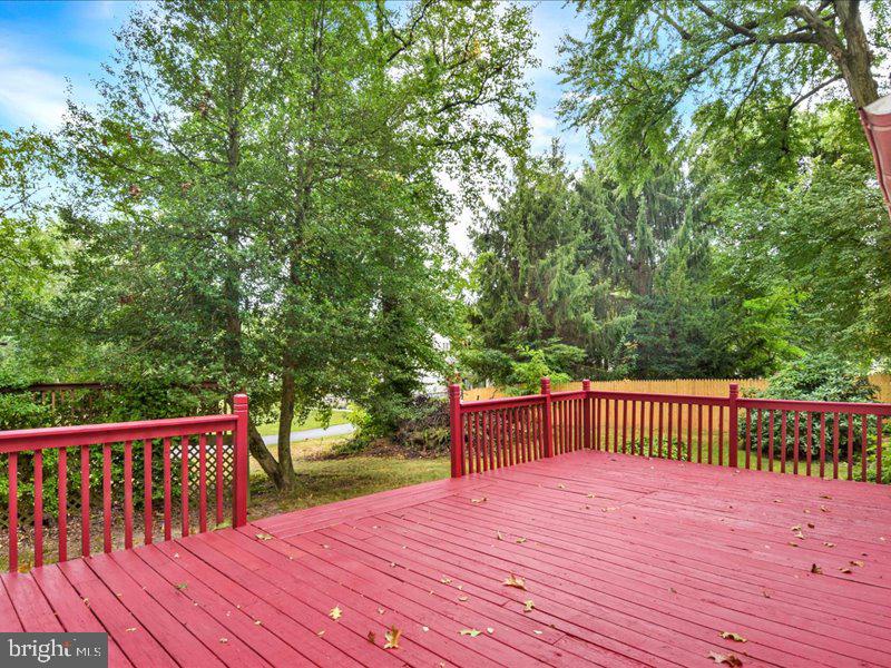 2675 HEMLOCK DRIVE