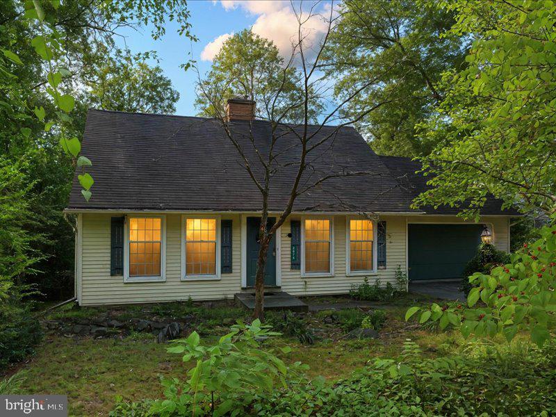 2675 HEMLOCK DRIVE