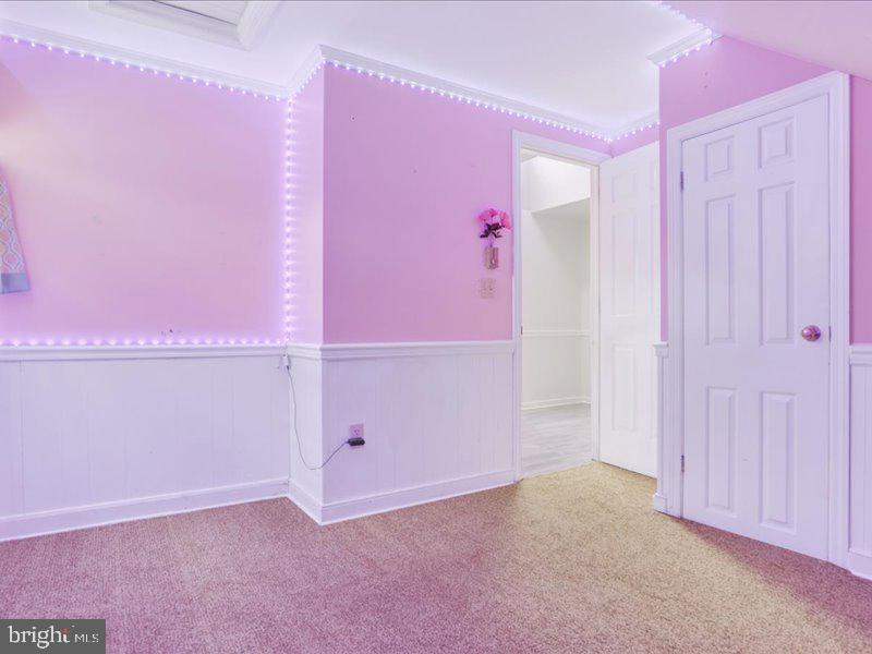 2675 HEMLOCK DRIVE