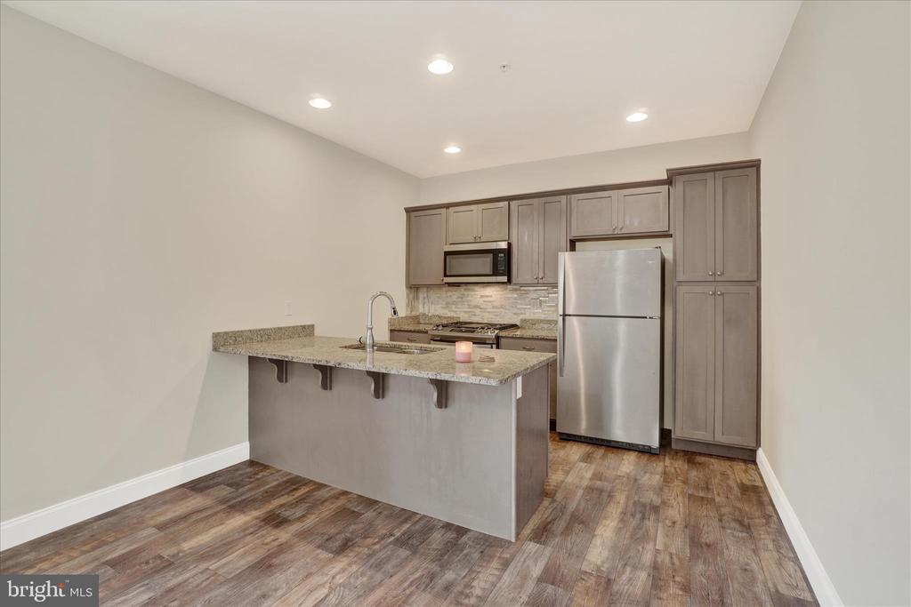 140 RIDGEFIELD DRIVE