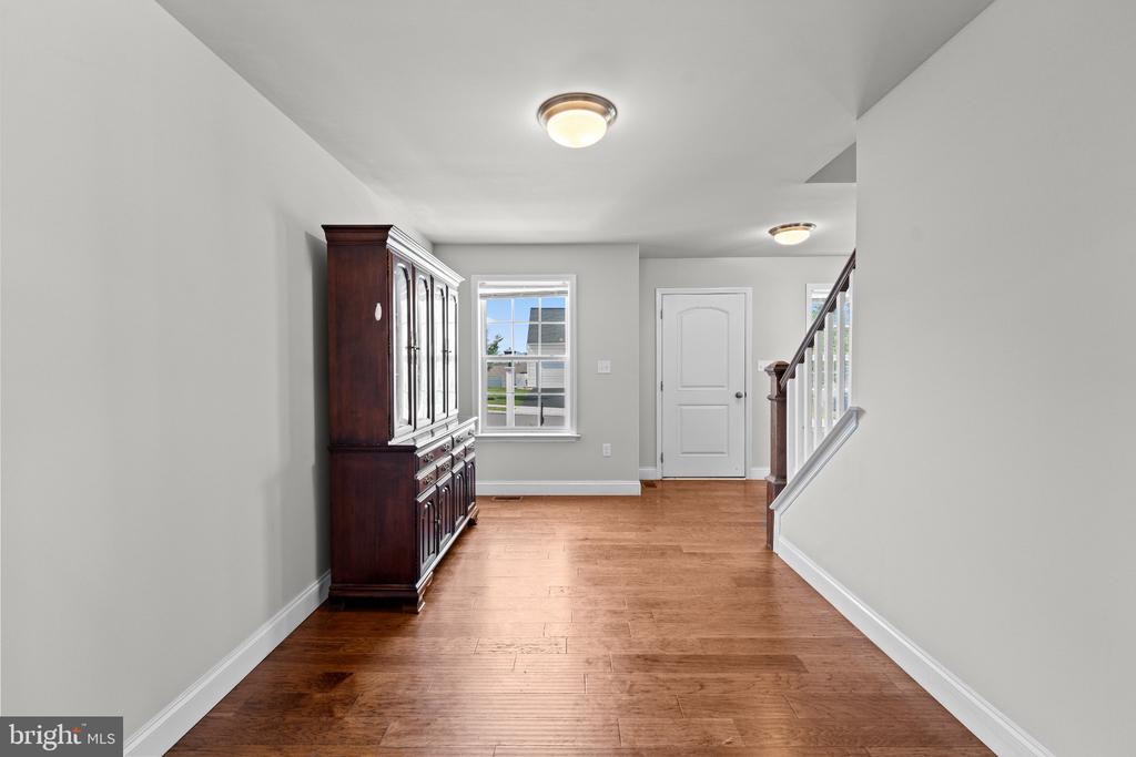 816 WESTBROOKE DRIVE