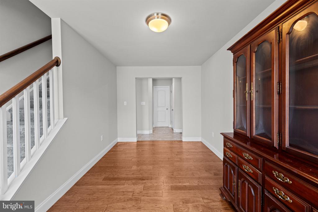 816 WESTBROOKE DRIVE