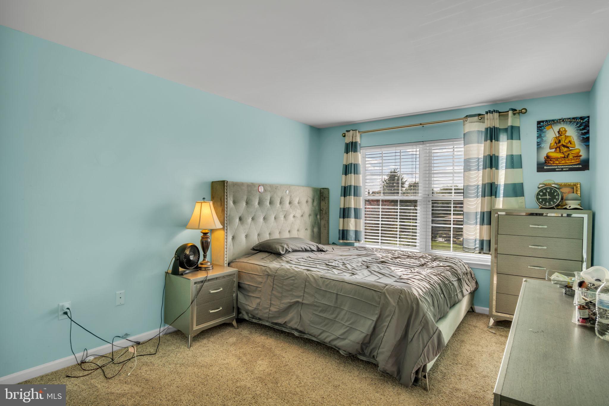 470 SWEETWATER DR L-0120