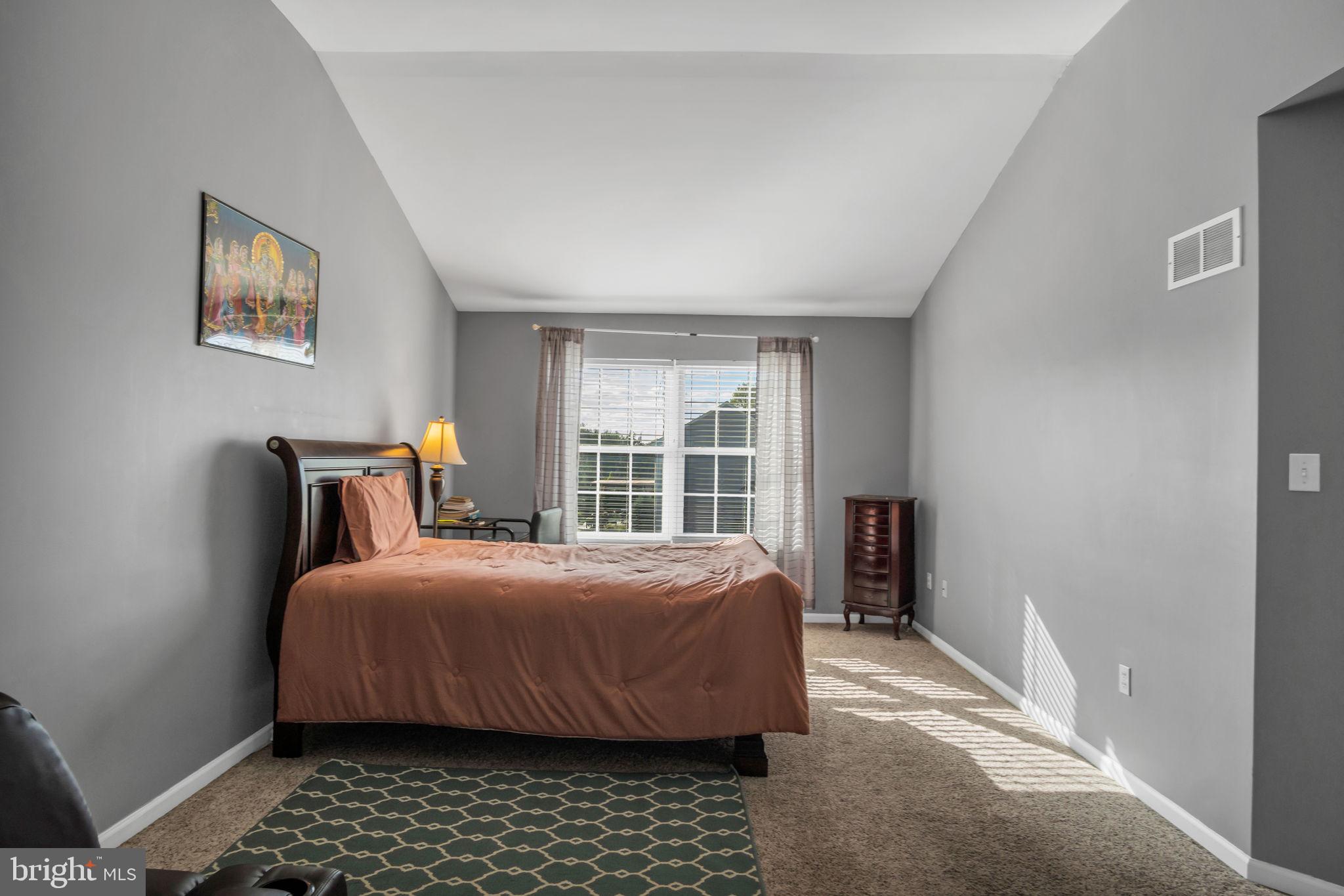 470 SWEETWATER DR L-0120