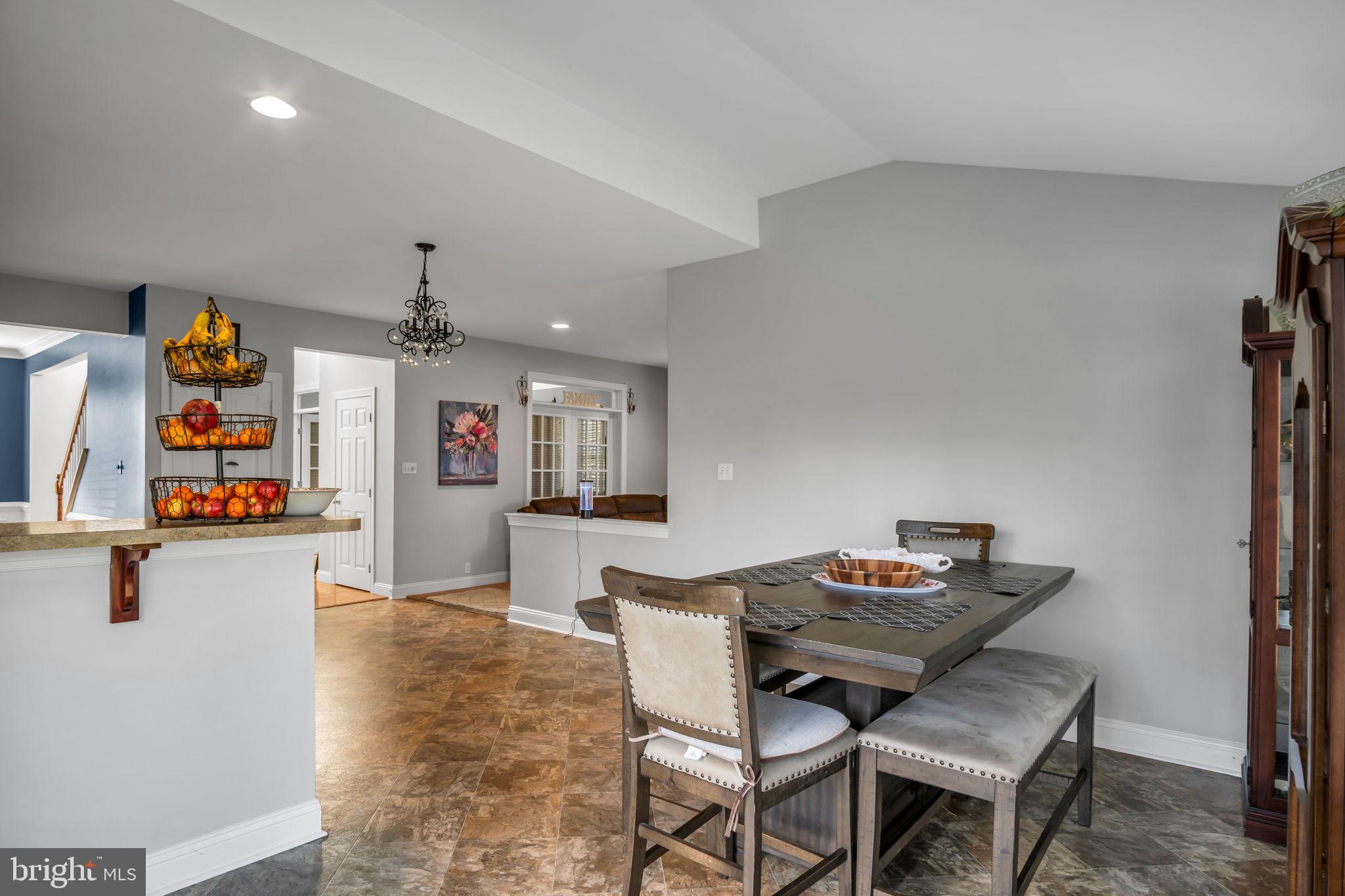 470 SWEETWATER DR L-0120