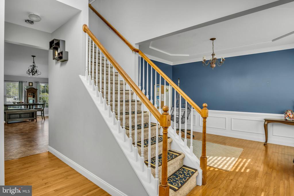 470 SWEETWATER DR L-0120