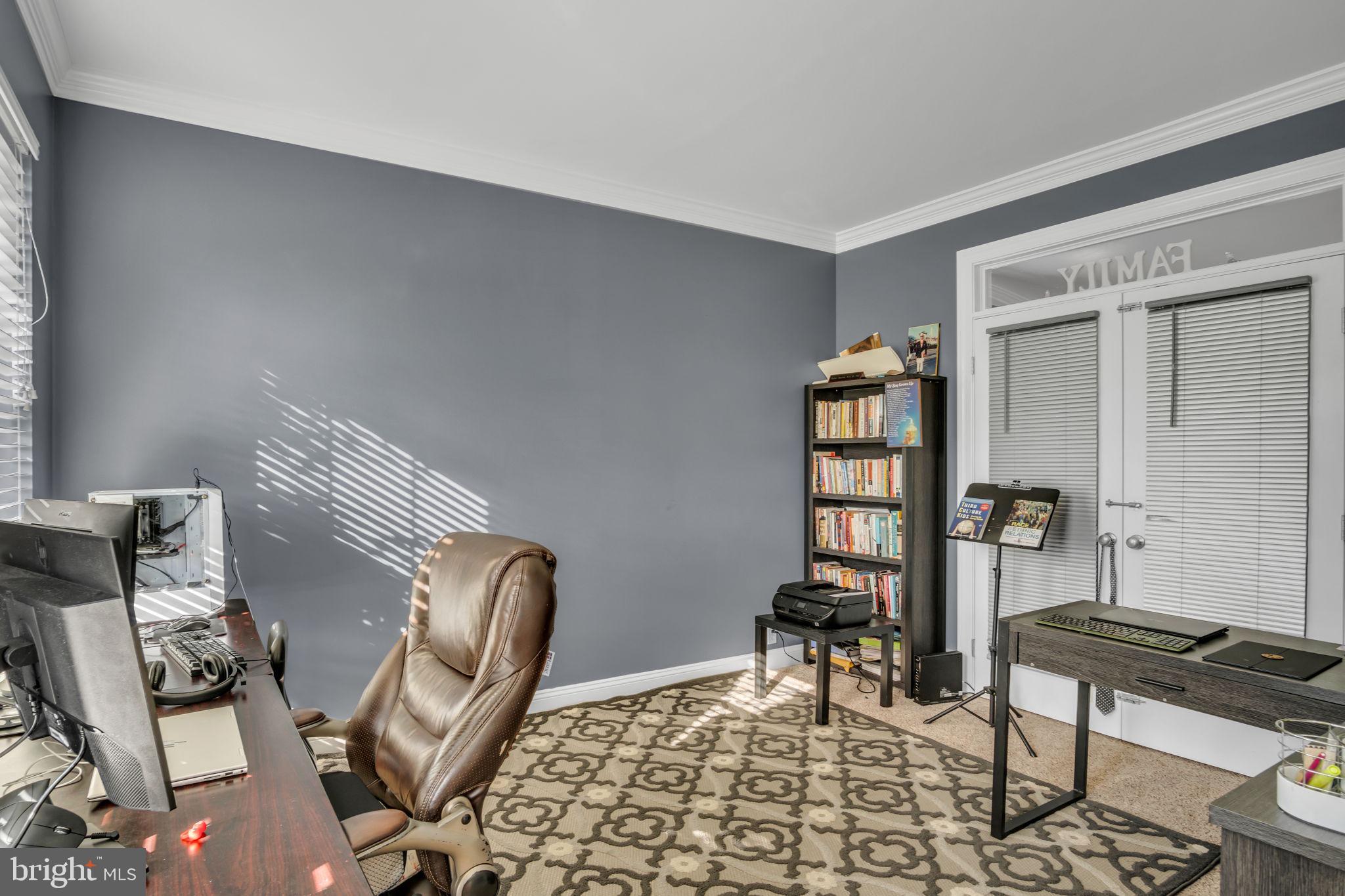 470 SWEETWATER DR L-0120