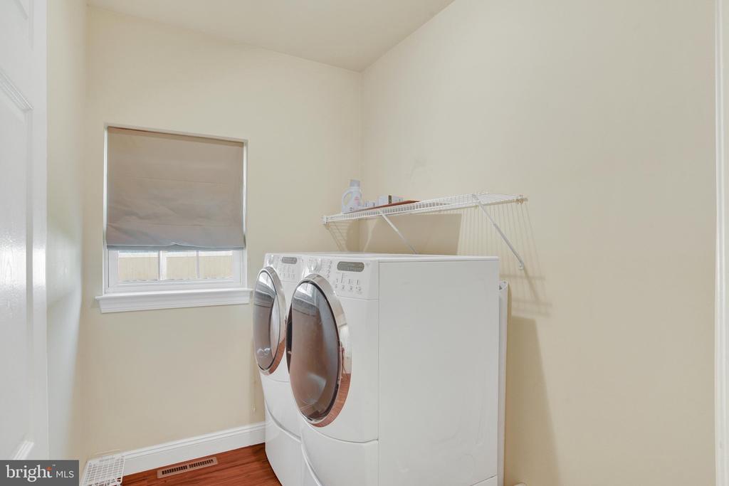 14 SWEETBRIAR LN L-0010