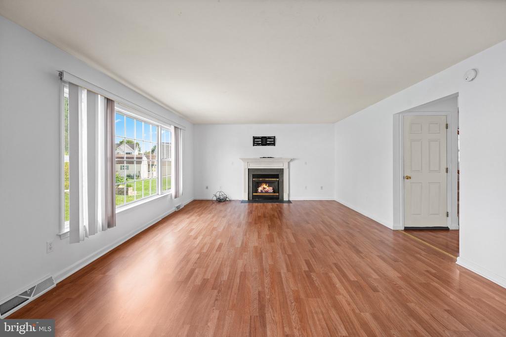 336 SPRINGBROOK DRIVE