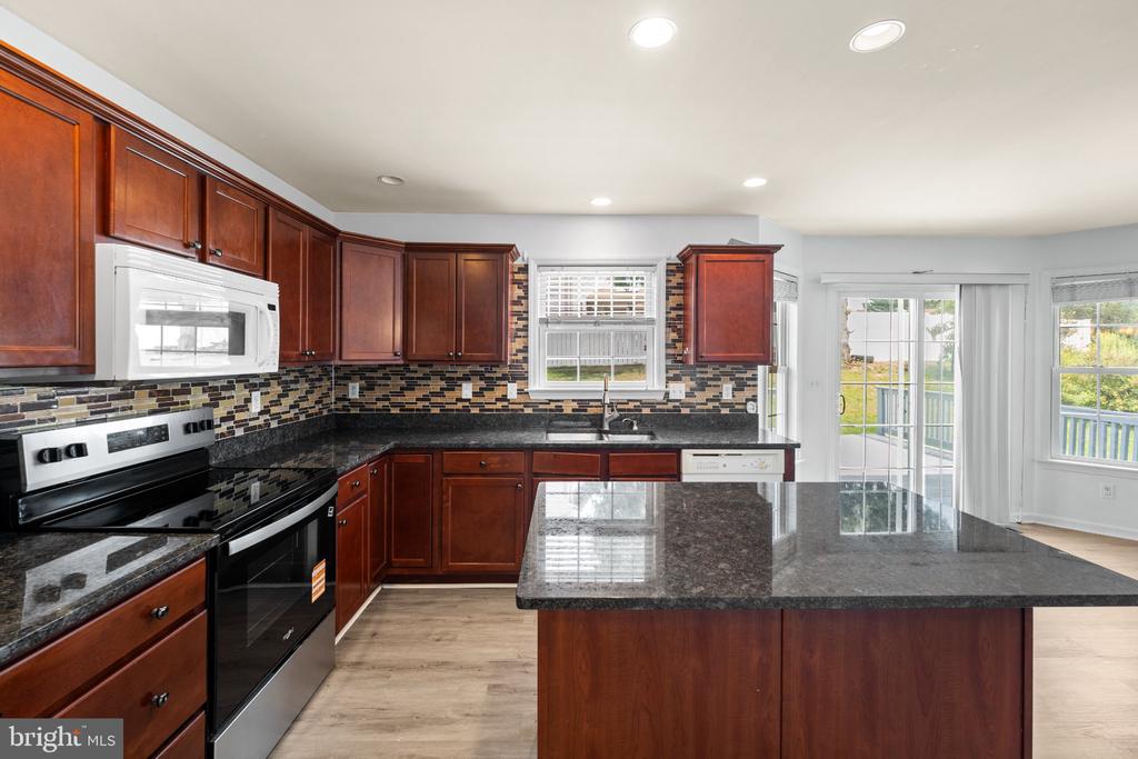 336 SPRINGBROOK DRIVE