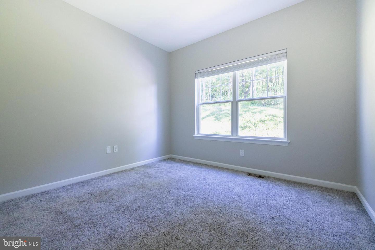 200 Rockville Blvd