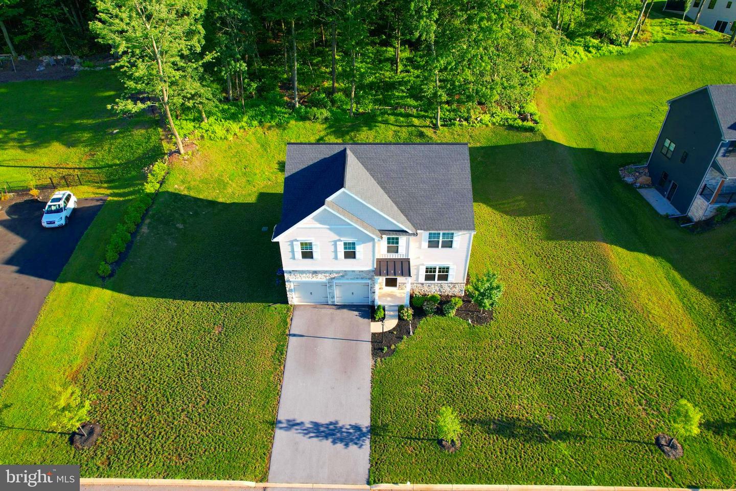 200 Rockville Blvd
