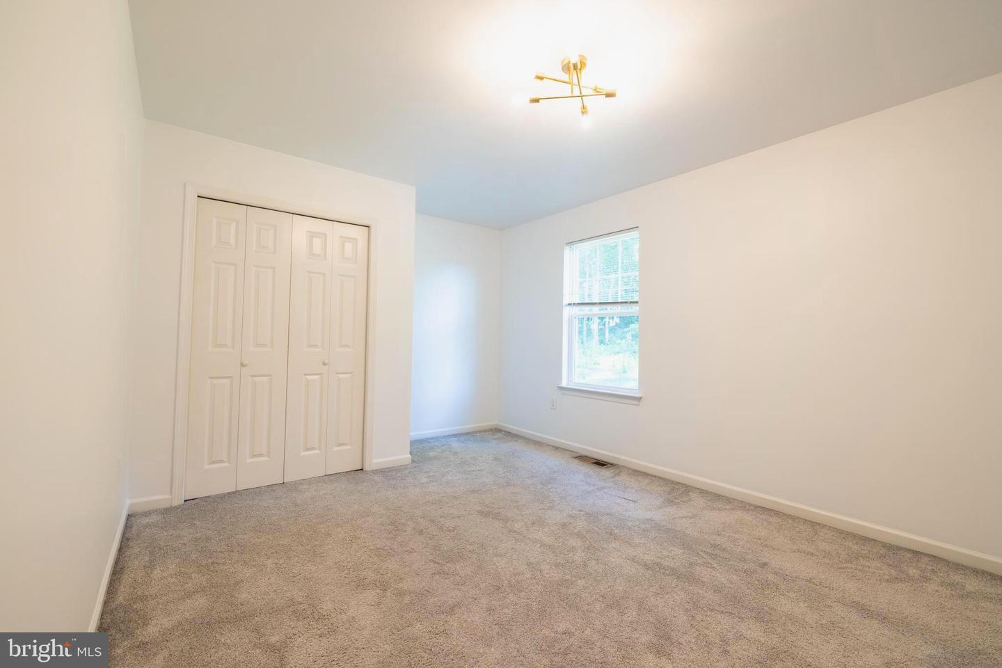 200 Rockville Blvd