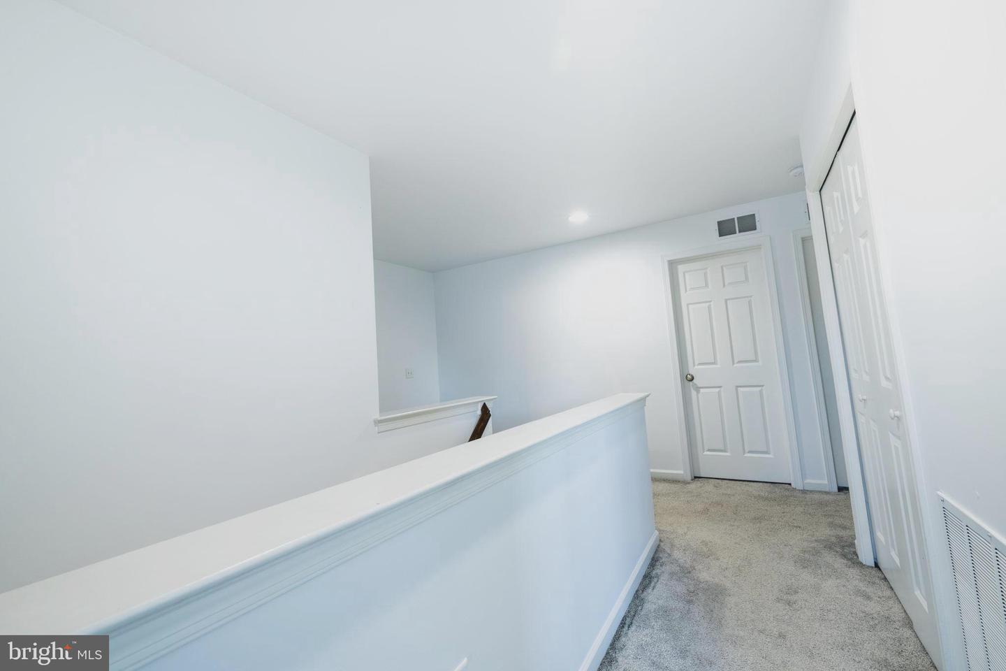 200 Rockville Blvd