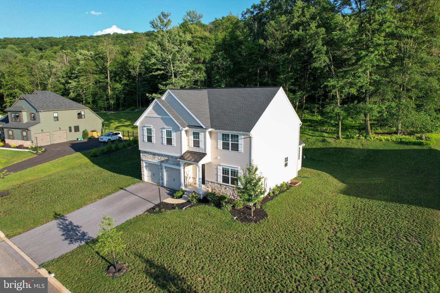 200 Rockville Blvd