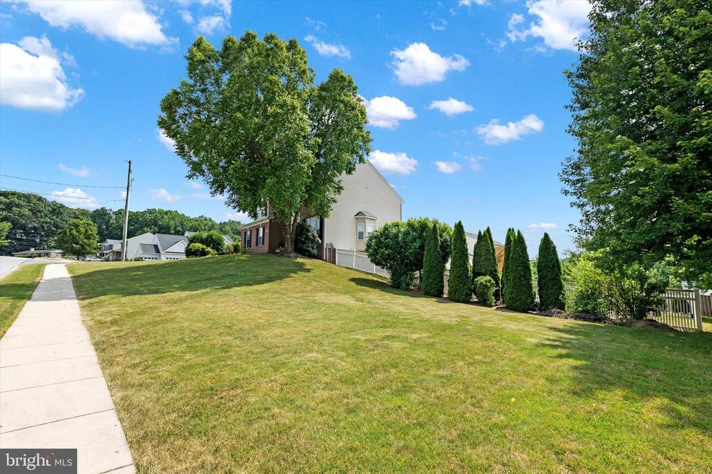 620 Dietz Rd