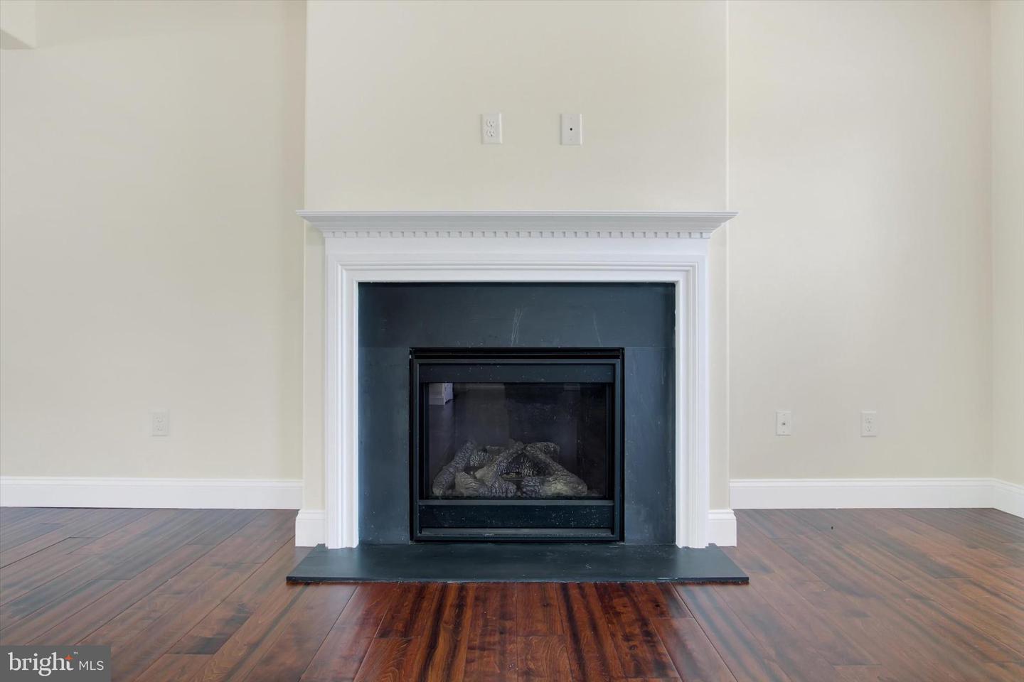 230 Joshua Dr