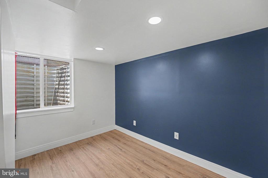 252 VALLEY VIEW CIRCLE