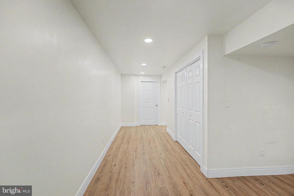 252 VALLEY VIEW CIRCLE