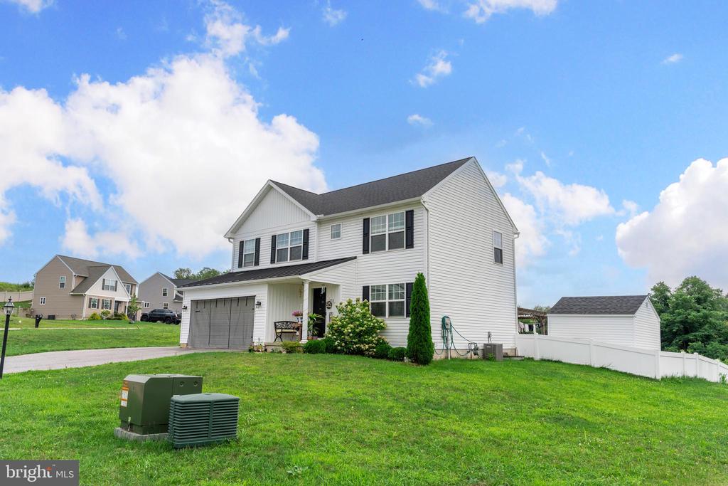 252 VALLEY VIEW CIRCLE