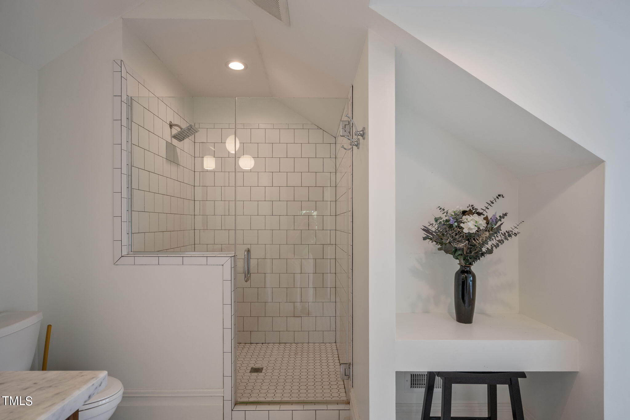 501 N Queen Street