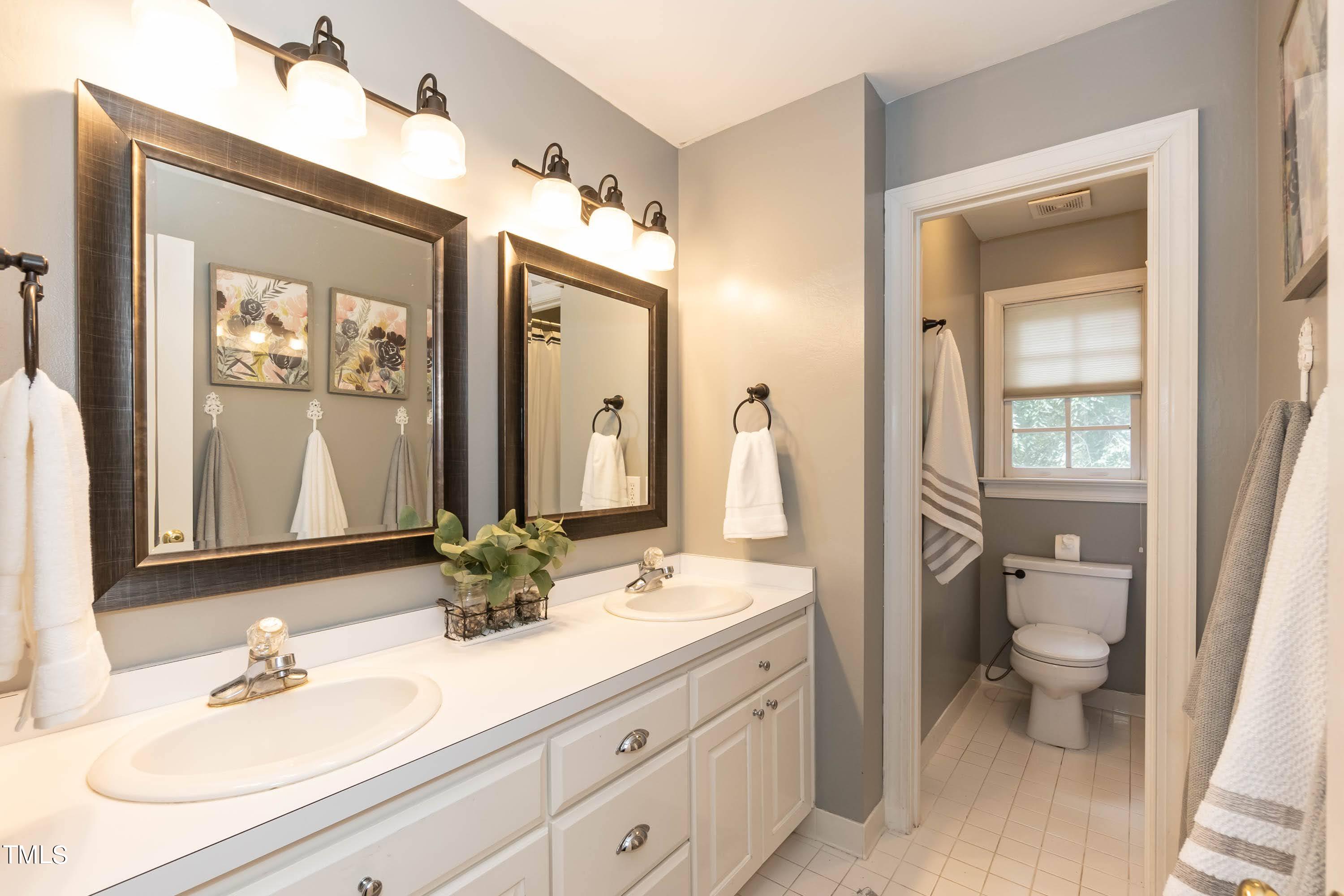 4112 Ridgebrook Bluffs Drive