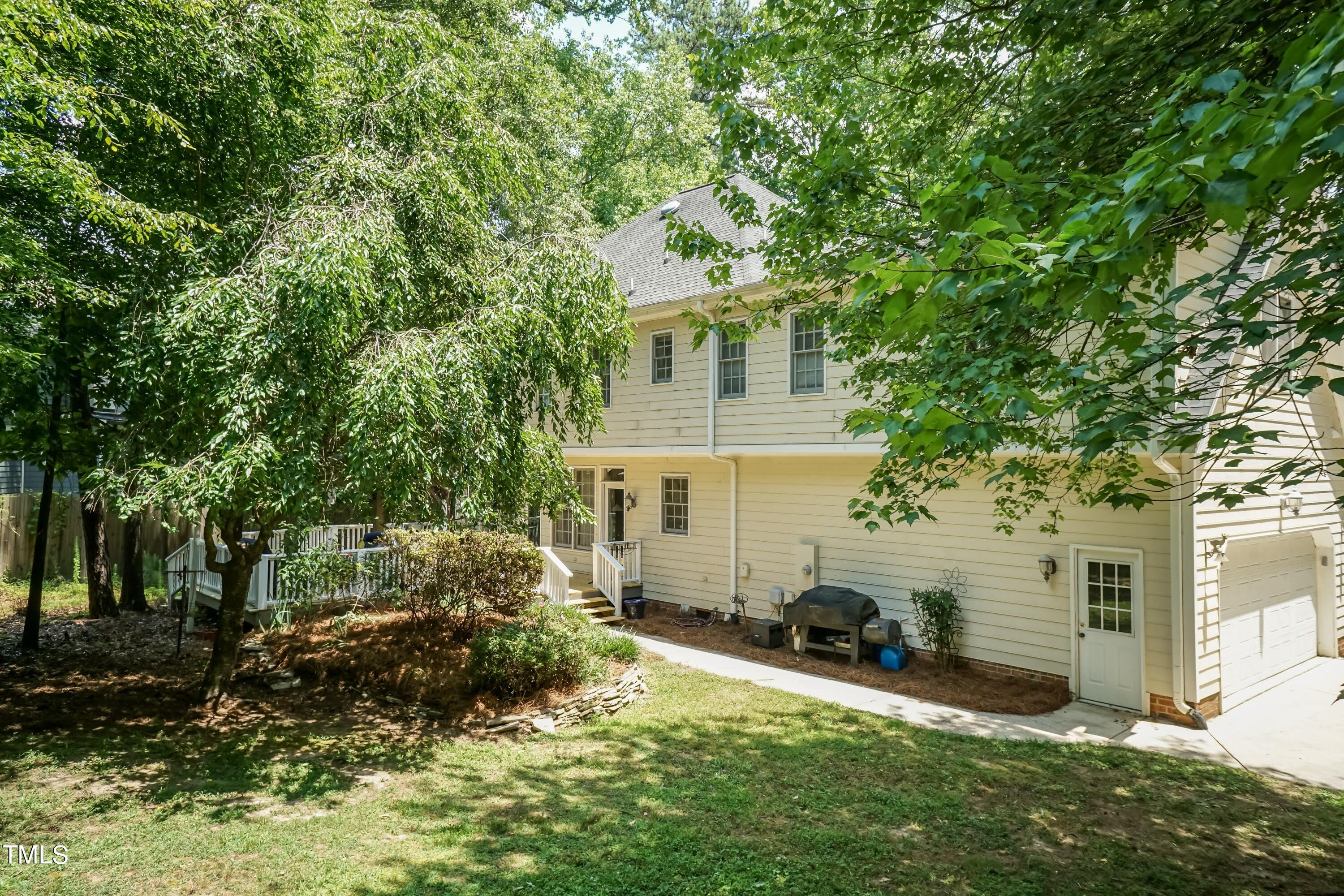 4112 Ridgebrook Bluffs Drive