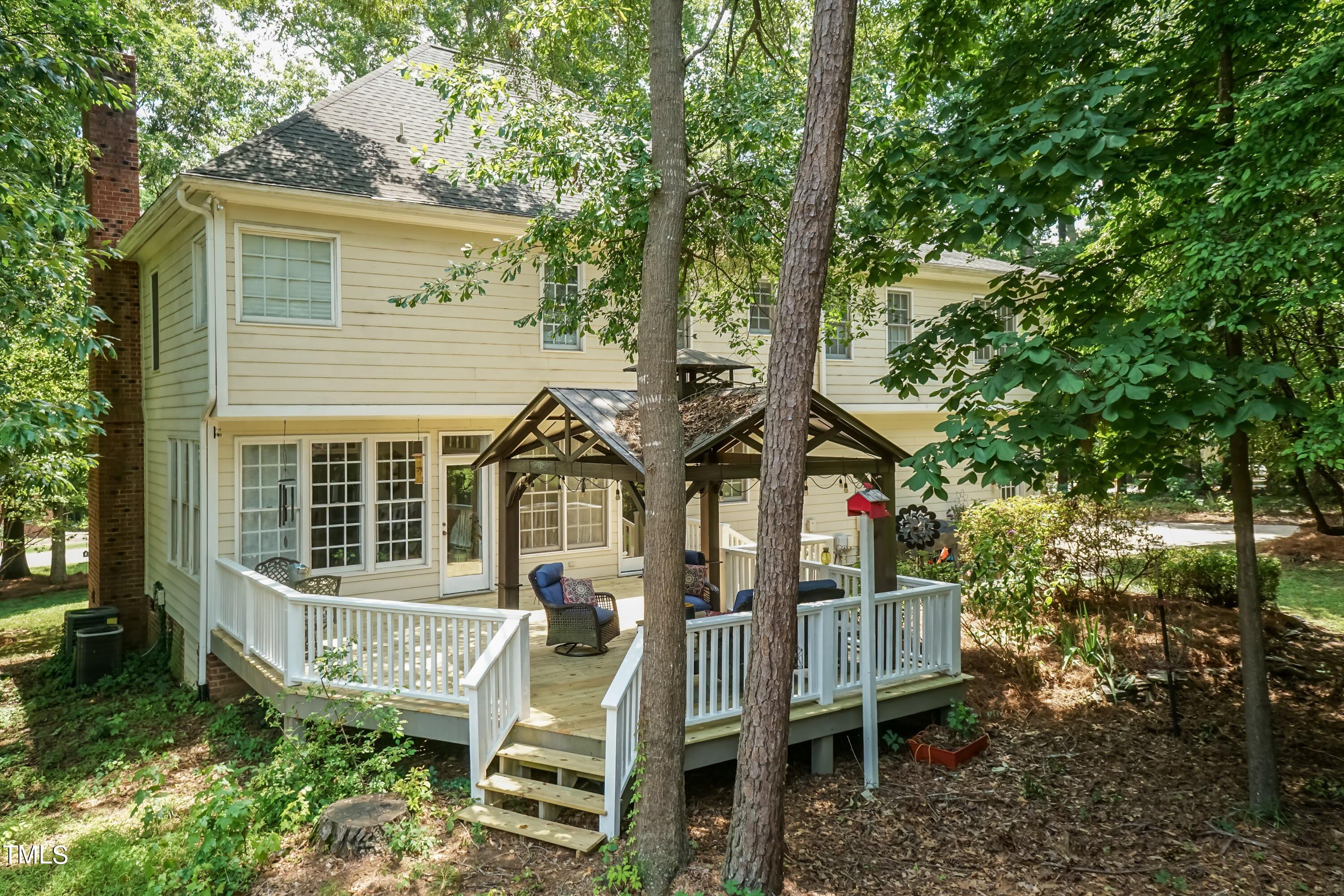 4112 Ridgebrook Bluffs Drive
