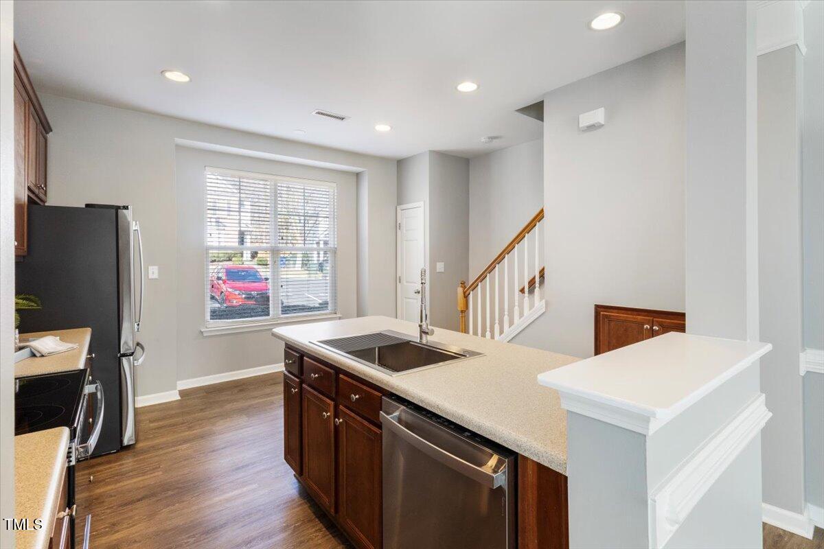 8916 Camden Park Drive