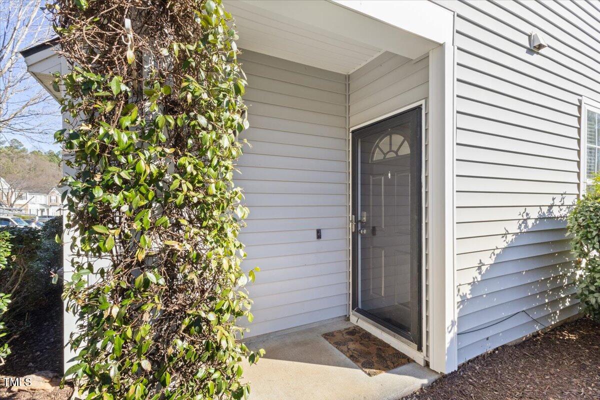 8916 Camden Park Drive